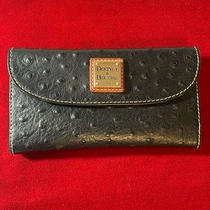 Dooney &Bourke Ostrich Collection Wallet